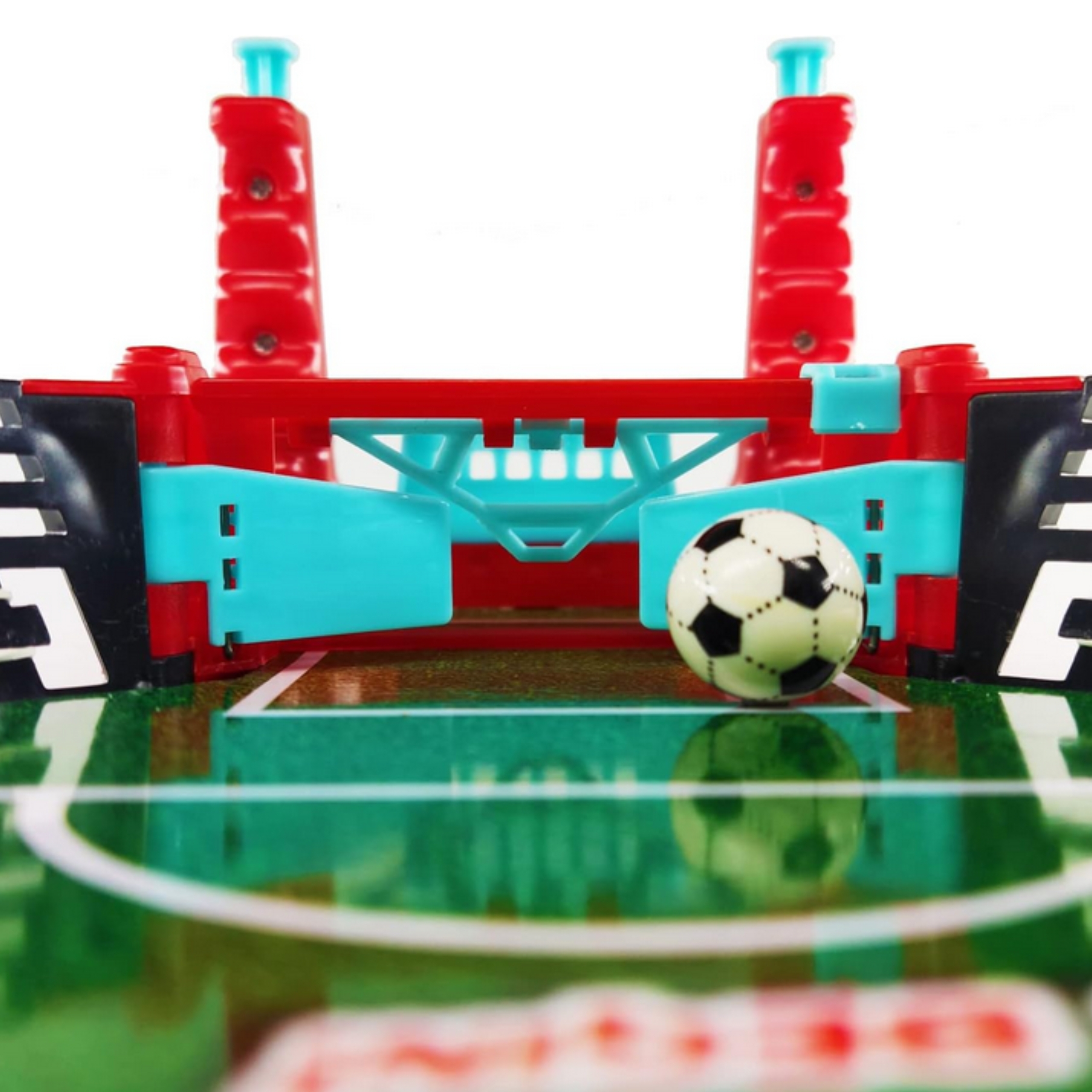 Keskkonnasõbralik lauajalgpallimäng