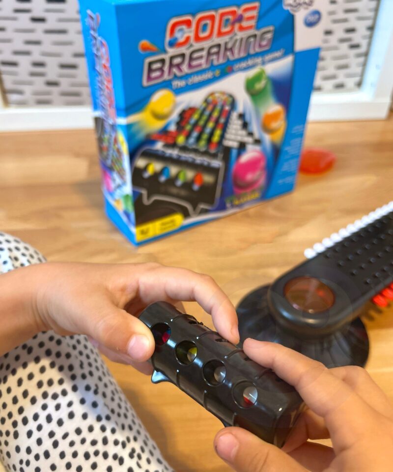 Koodimurdjate mäng lastele ja täiskasvanutele