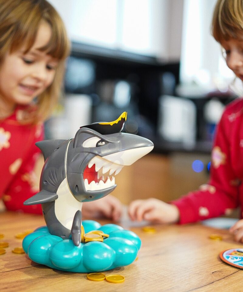 Mängijaid haarav Vihane Hai osavusmäng