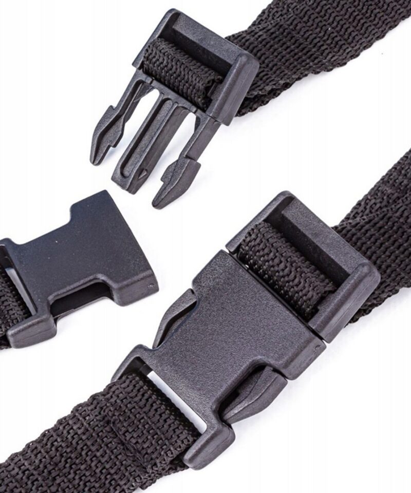 Osavusmängu komplekt koos vöödega