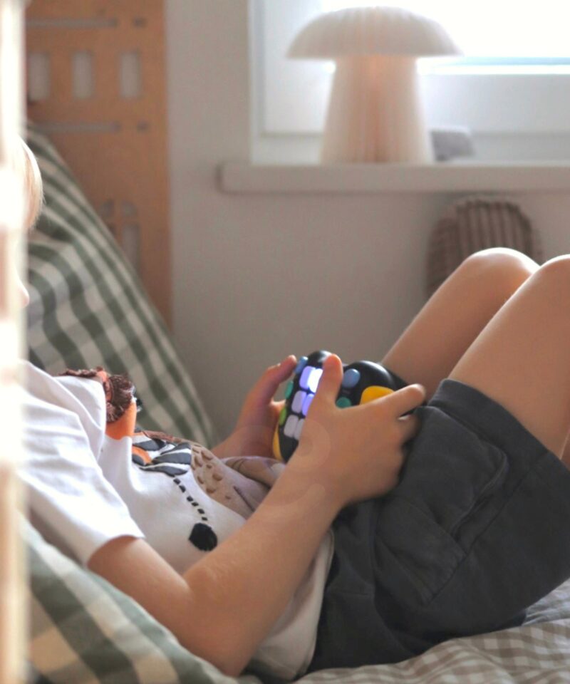 Lastele mõeldud interaktiivne mängupult