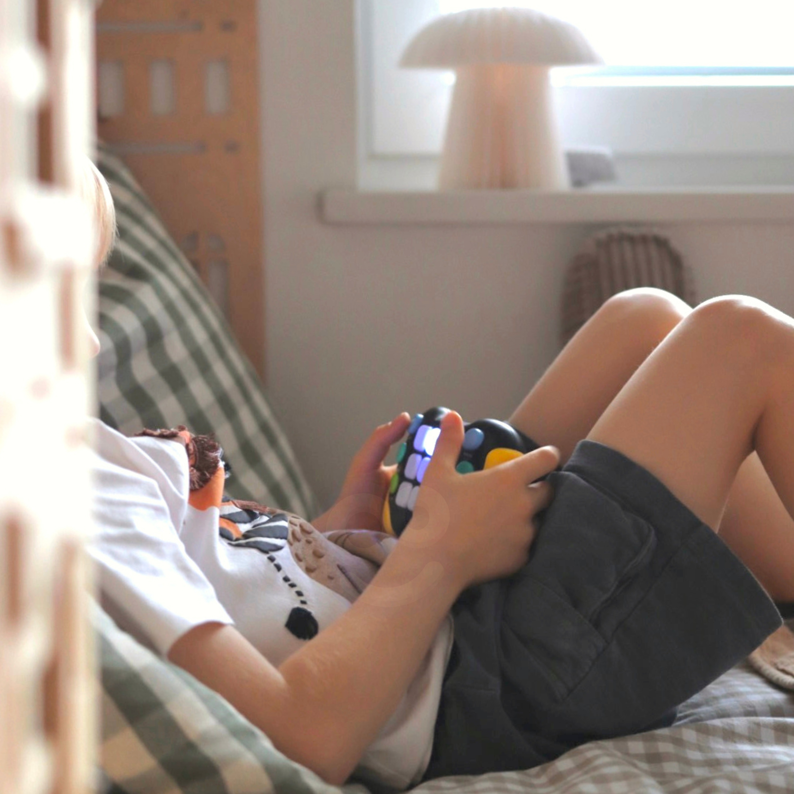 Lastele mõeldud interaktiivne mängupult