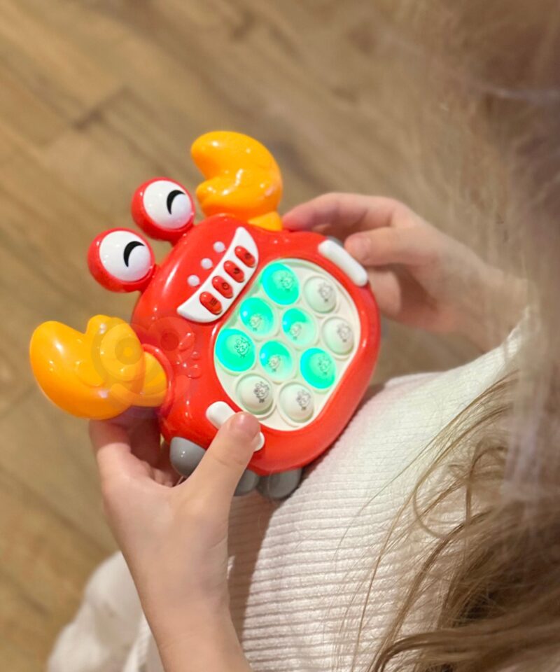 Krabi mäng valgus- ja heliefektidega