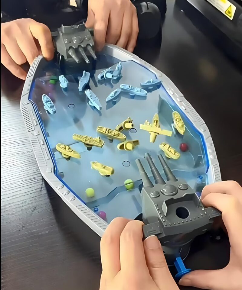 Värvilised kuulid ja laevad