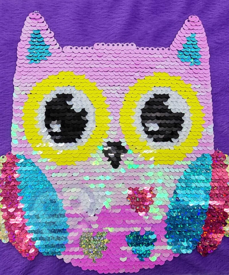 Värvilised litrid padja kaunistamiseks