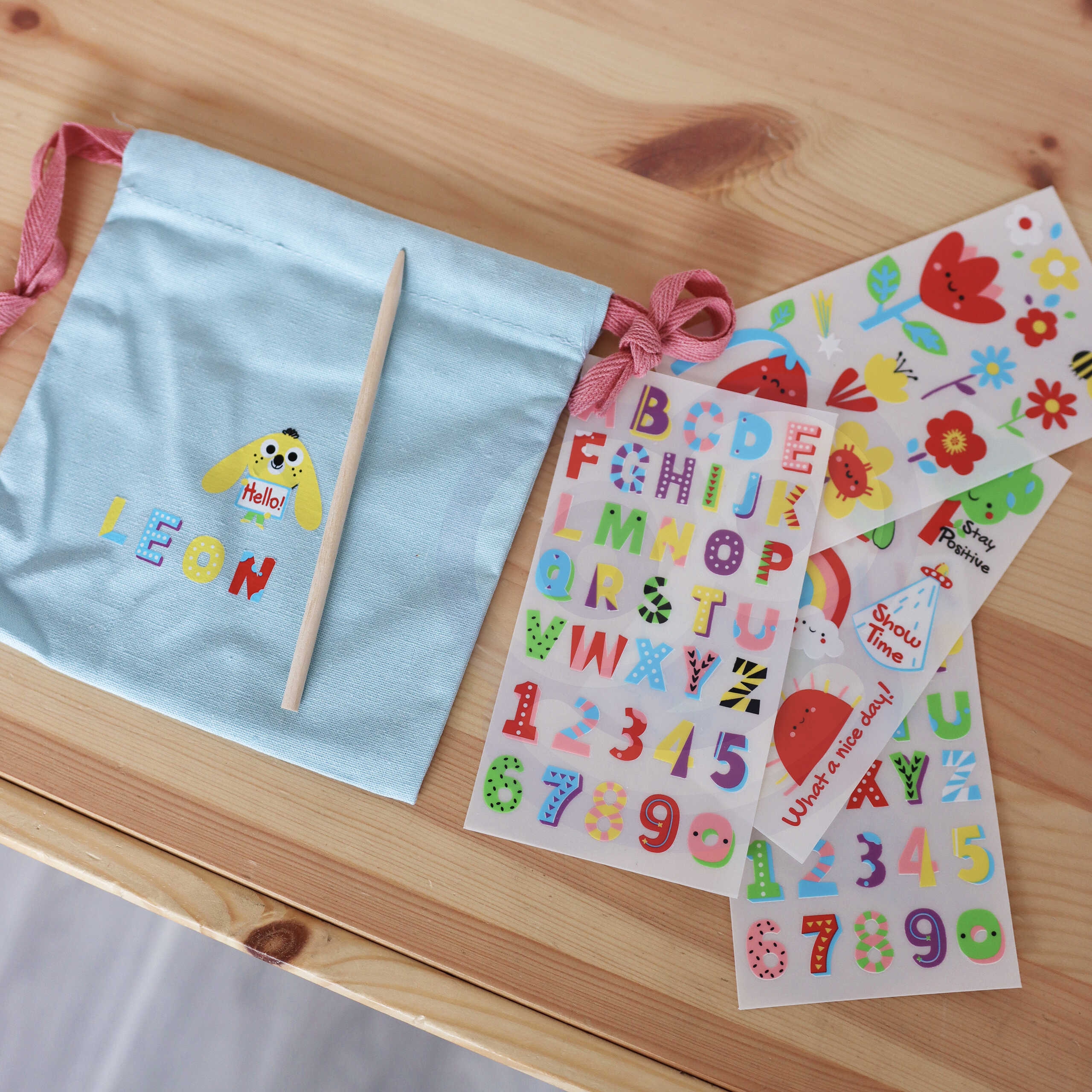 Lapsed kaunistavad oma käekotti