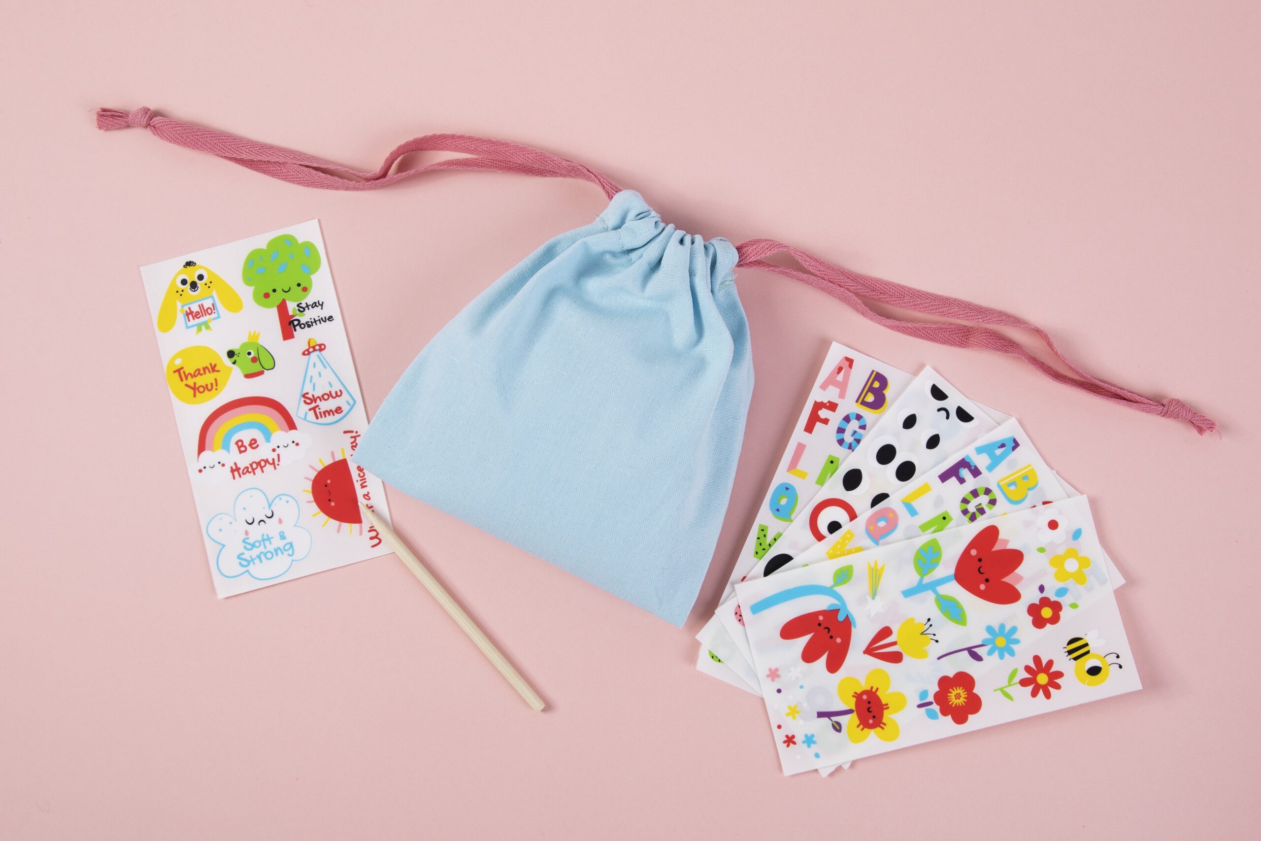 Kaunista kott ilma liimi ja käärita