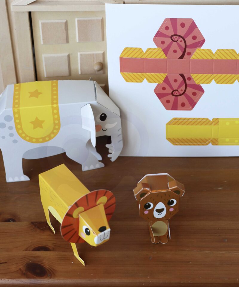 Komplektis 5 kaarti, 10 looma