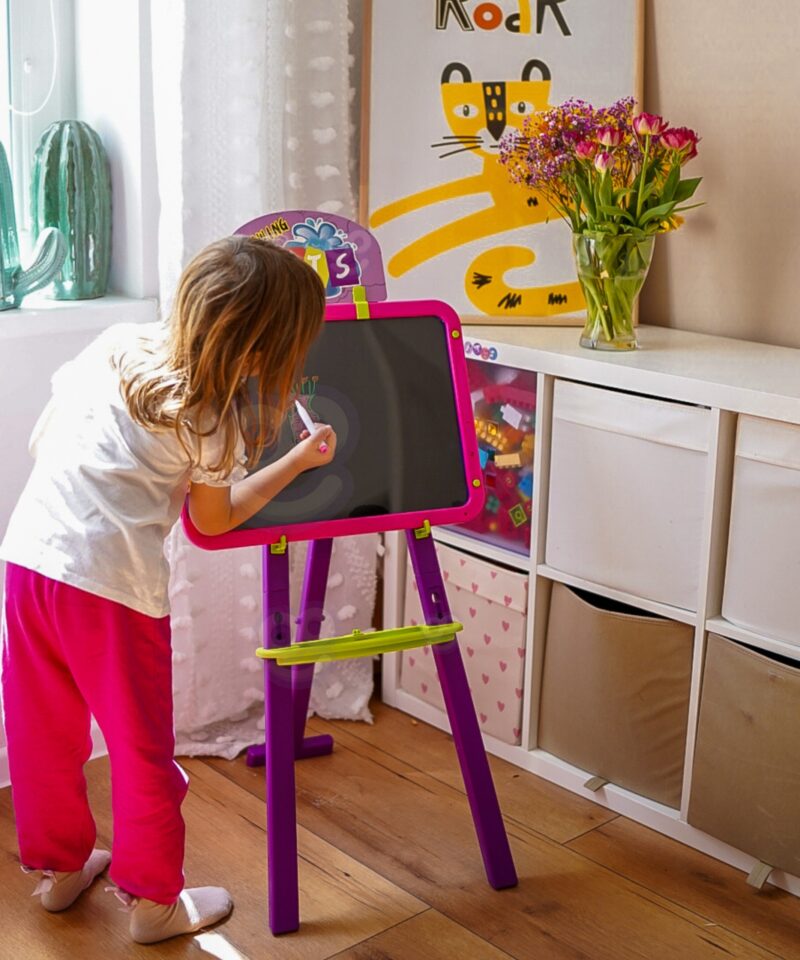 Fluorestseeruv tahvel helendavateks joonistusteks