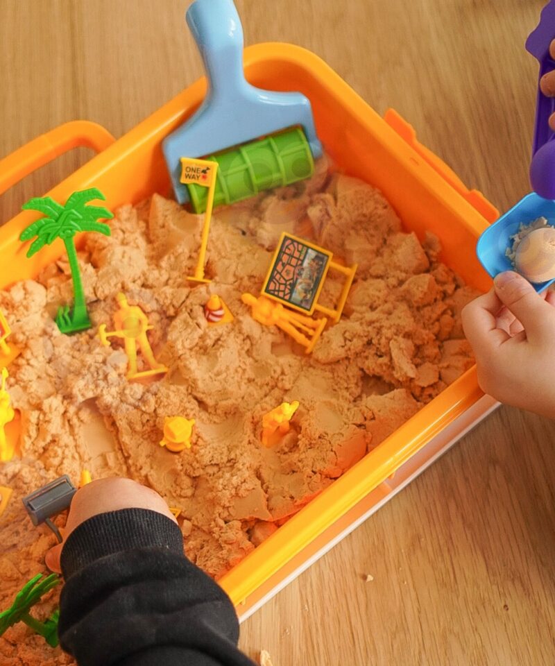 Kineetilise liiva komplekt lastele