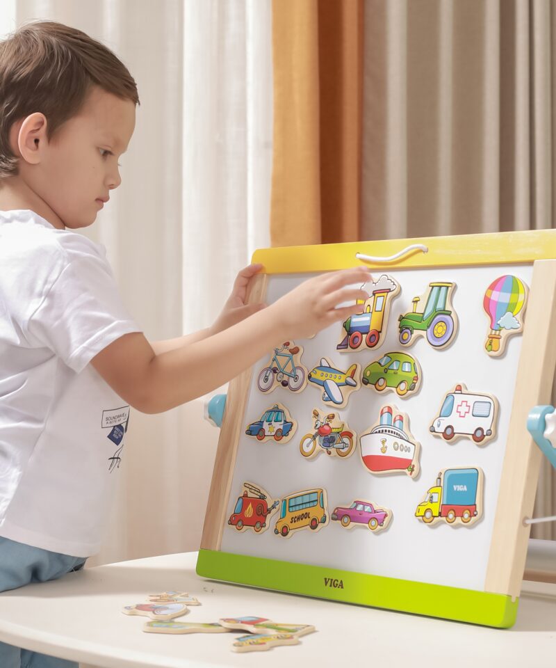 Lastele mõeldud puidust magnetid