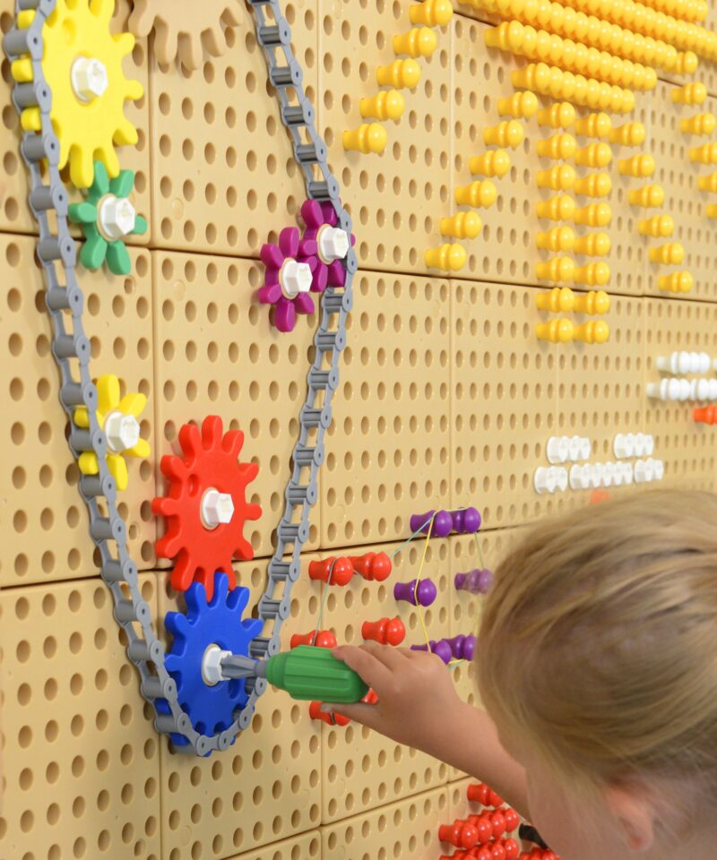 Komplekt, mis arendab motoorikat ja loogikat