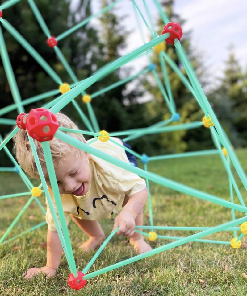 Konstruktorkomplekt ruumiliste struktuuride ehitamiseks