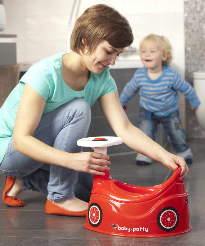 Pissipott, mis meenutab mänguautot