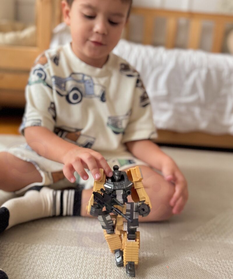 Dünaamiline komplekt väikestele strateegidele