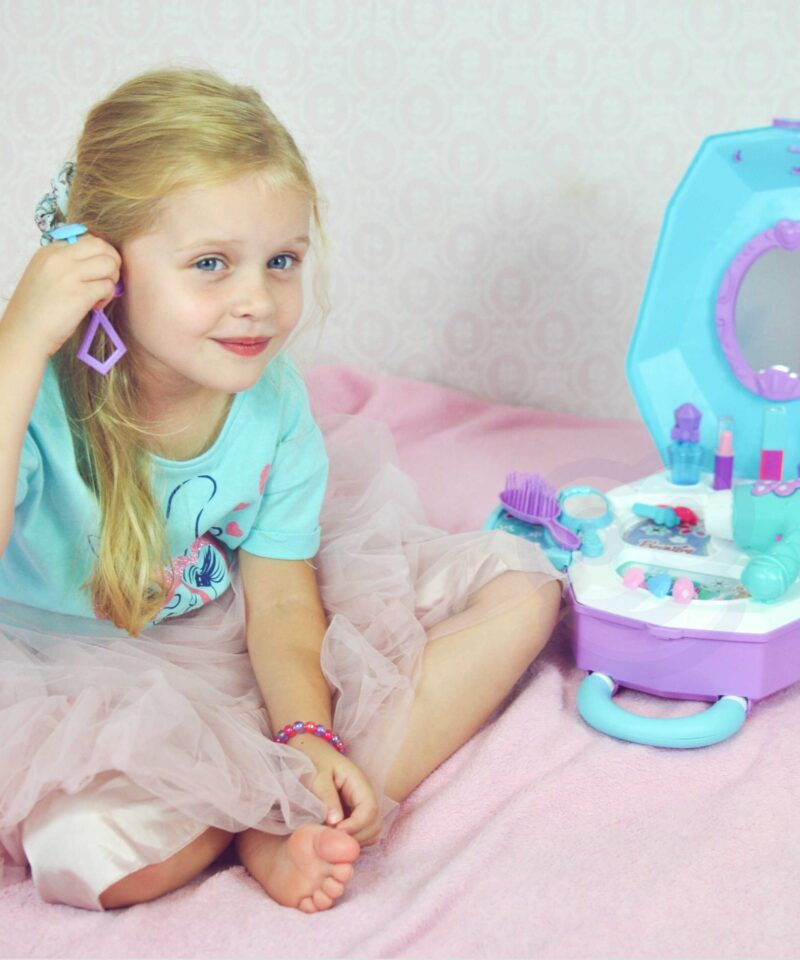 Printsesside mängukomplekt kohvris