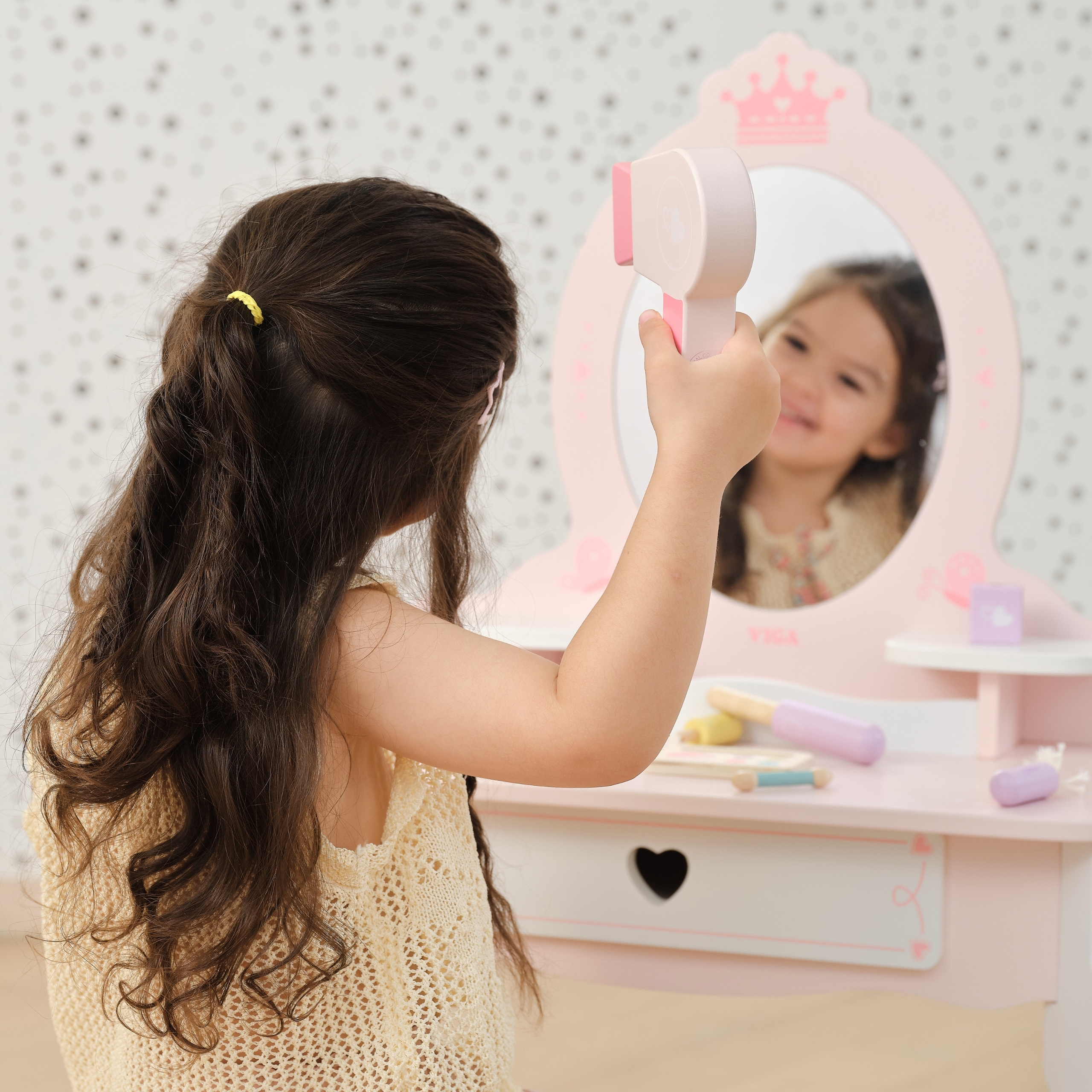 Esteetiline ja vastupidav tualettlaud