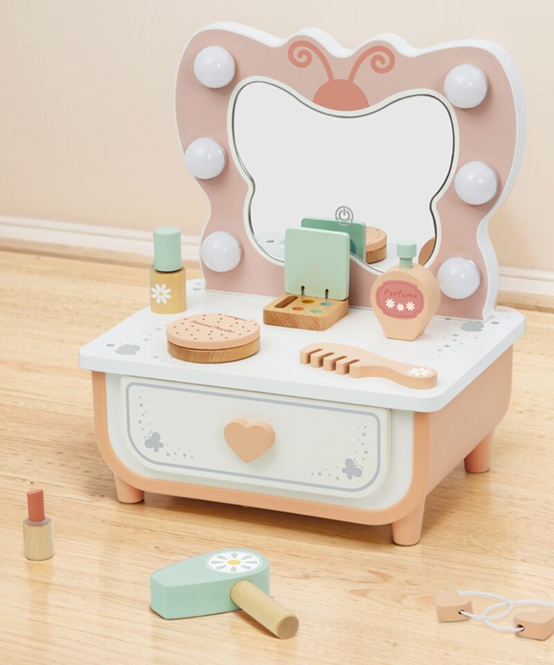 Elegantne tualettlaud lastetuppa