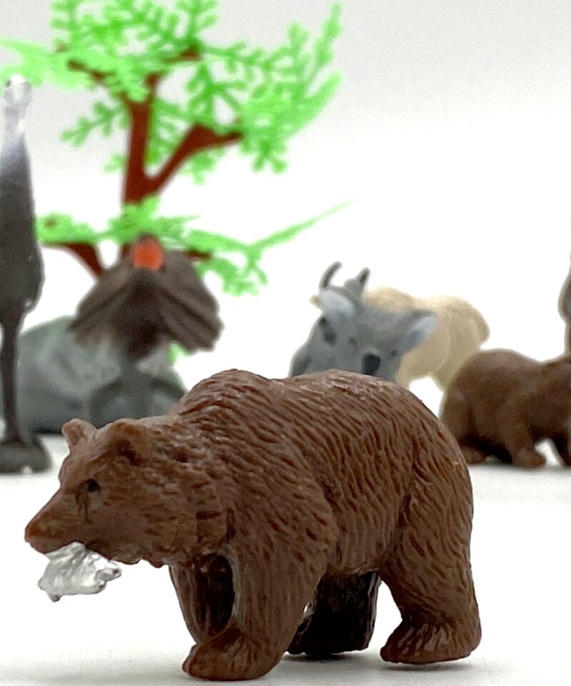 Realistlikud loomafiguurid mänguks