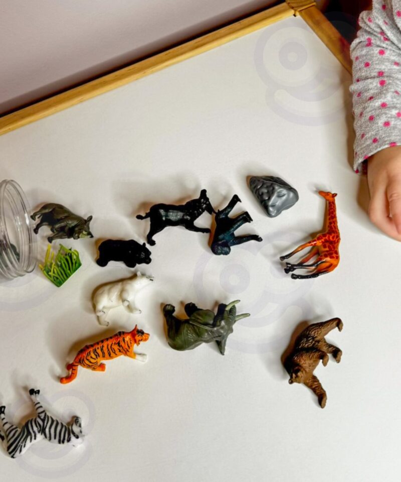 Detailne ja vastupidav loomakomplekt