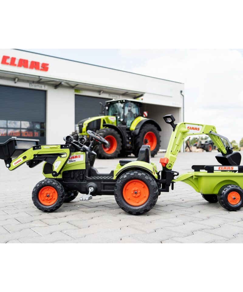 Laste traktor koos liikuvate osadega