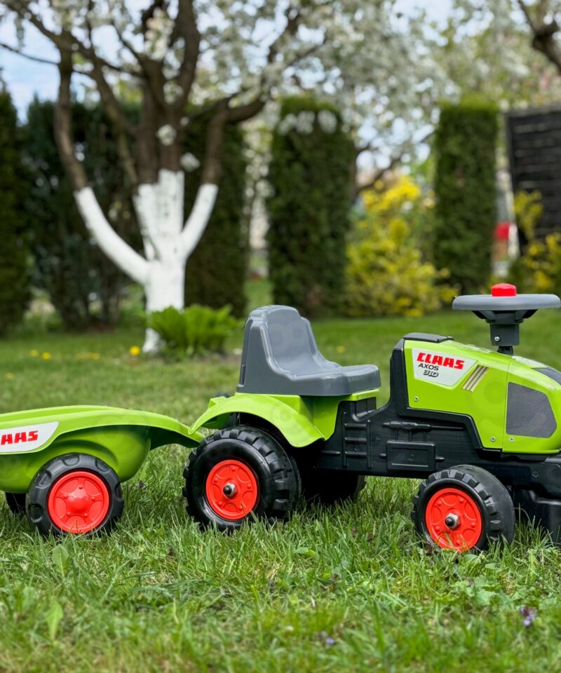 Värvikas laste traktor ja järelkäru