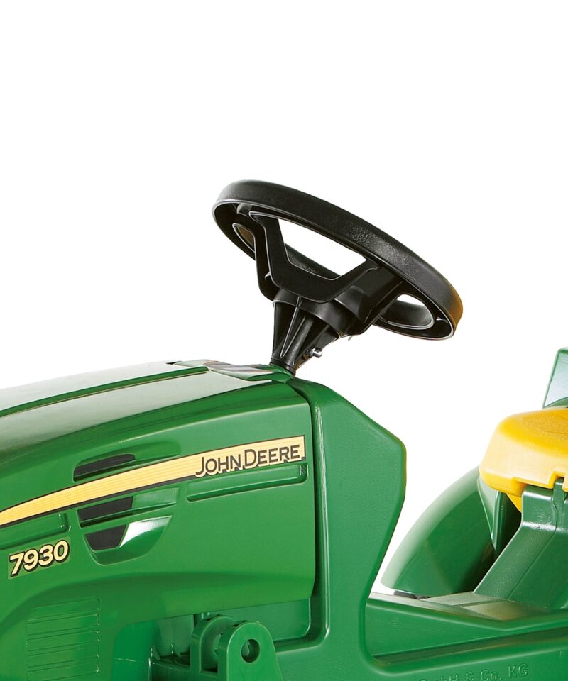 Kergesti hooldatav pedaaltraktor