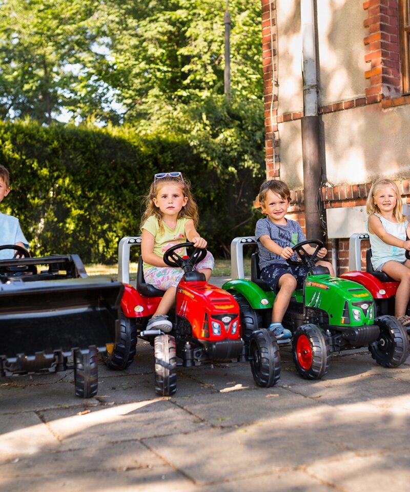 Lõbus ja turvaline traktorimäng