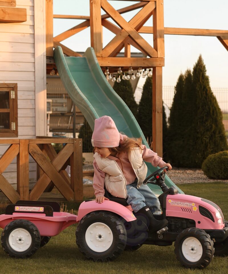 Roosa traktor väikestele traktoristidele