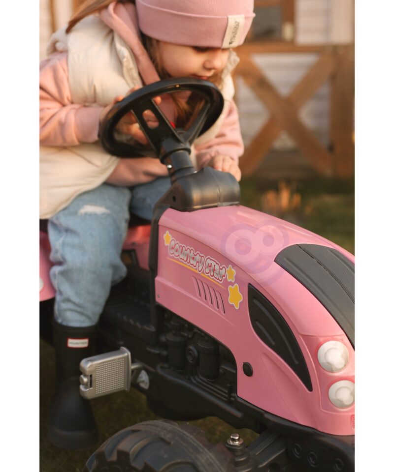 Roosa traktor väikestele traktoristidele