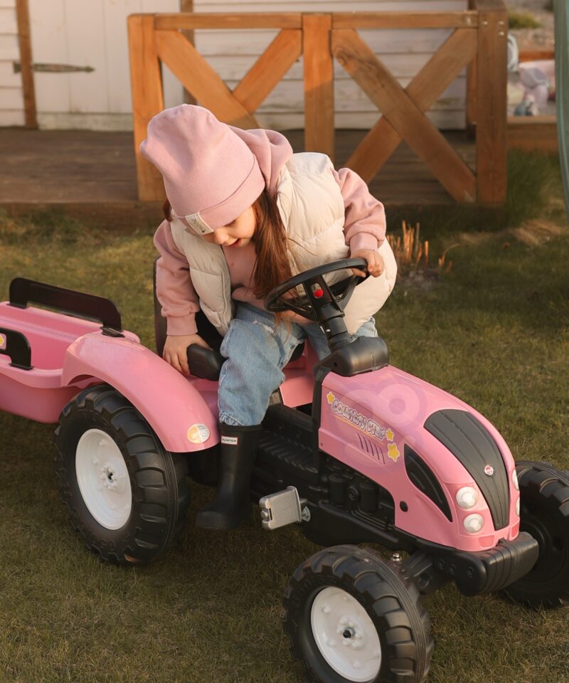 Roosa traktor väikestele traktoristidele
