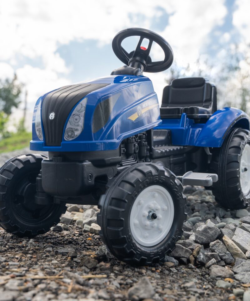 Kvaliteetsed plastikust rattad traktoril