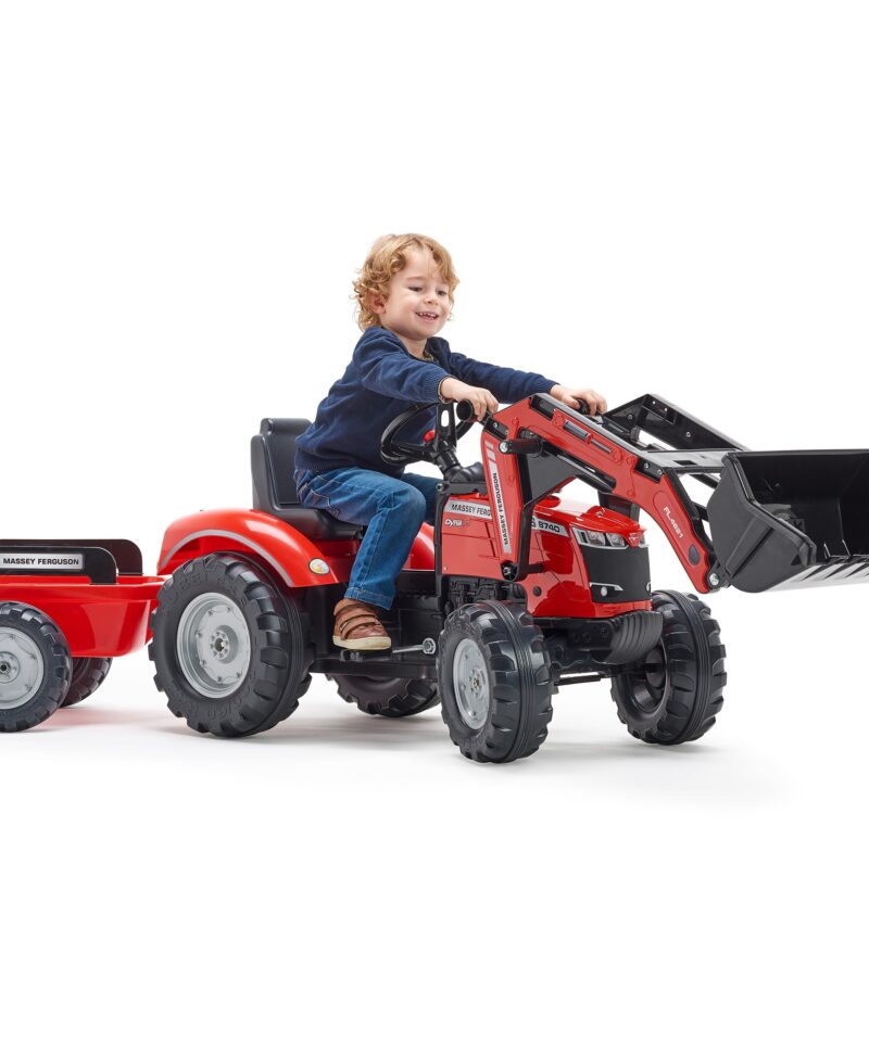 Traktor koos signaaliga rooliga