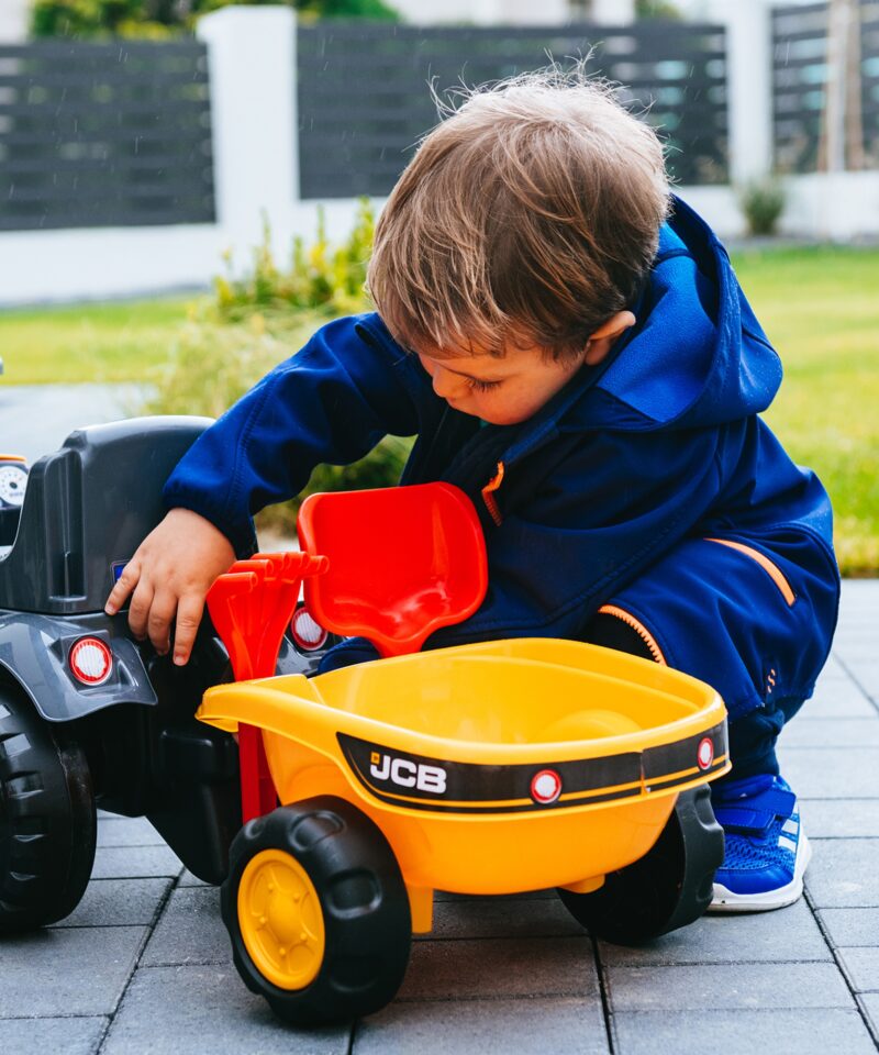 Laste traktor, mis arendab motoorikat