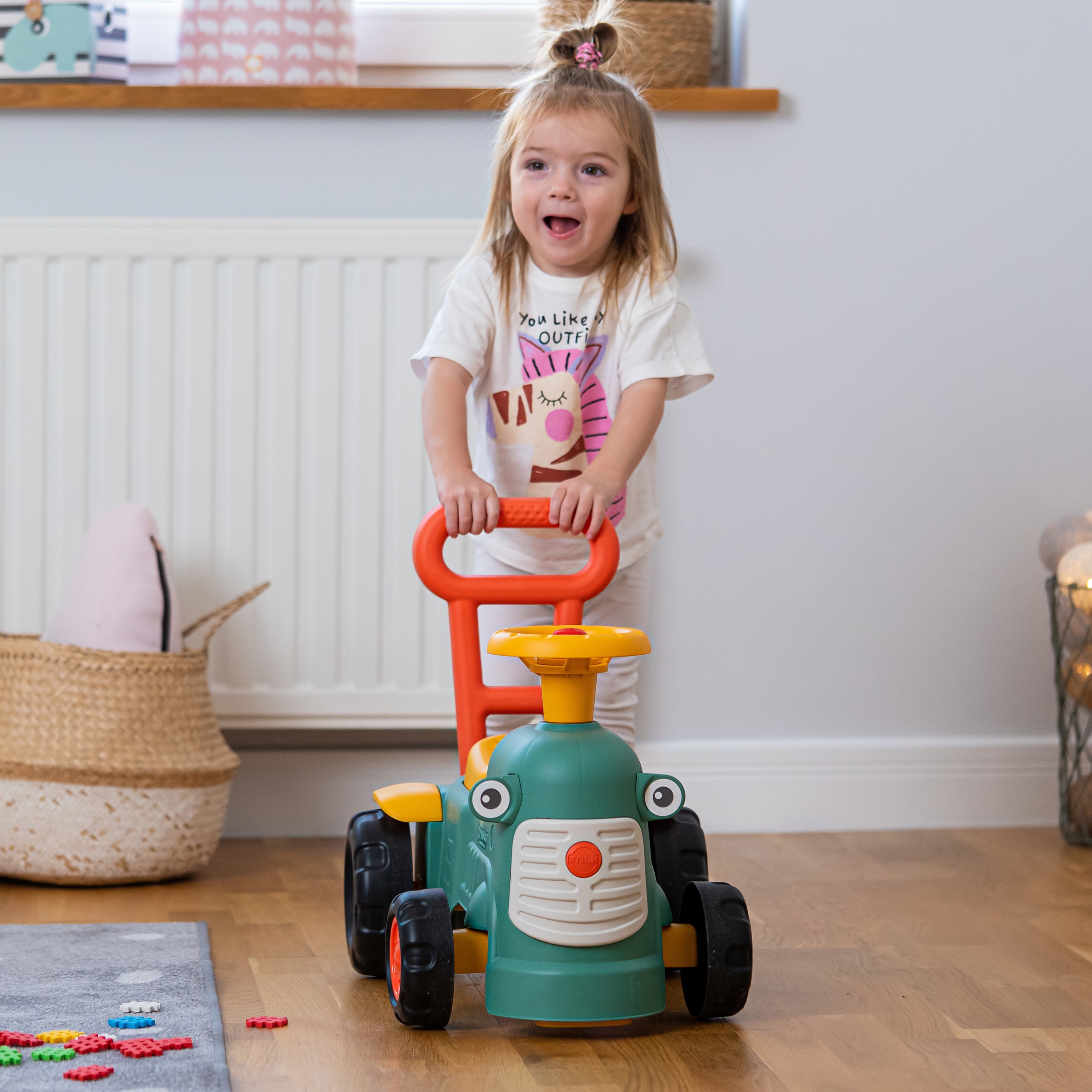 Ergonoomiline käepide kõndimise abistamiseks