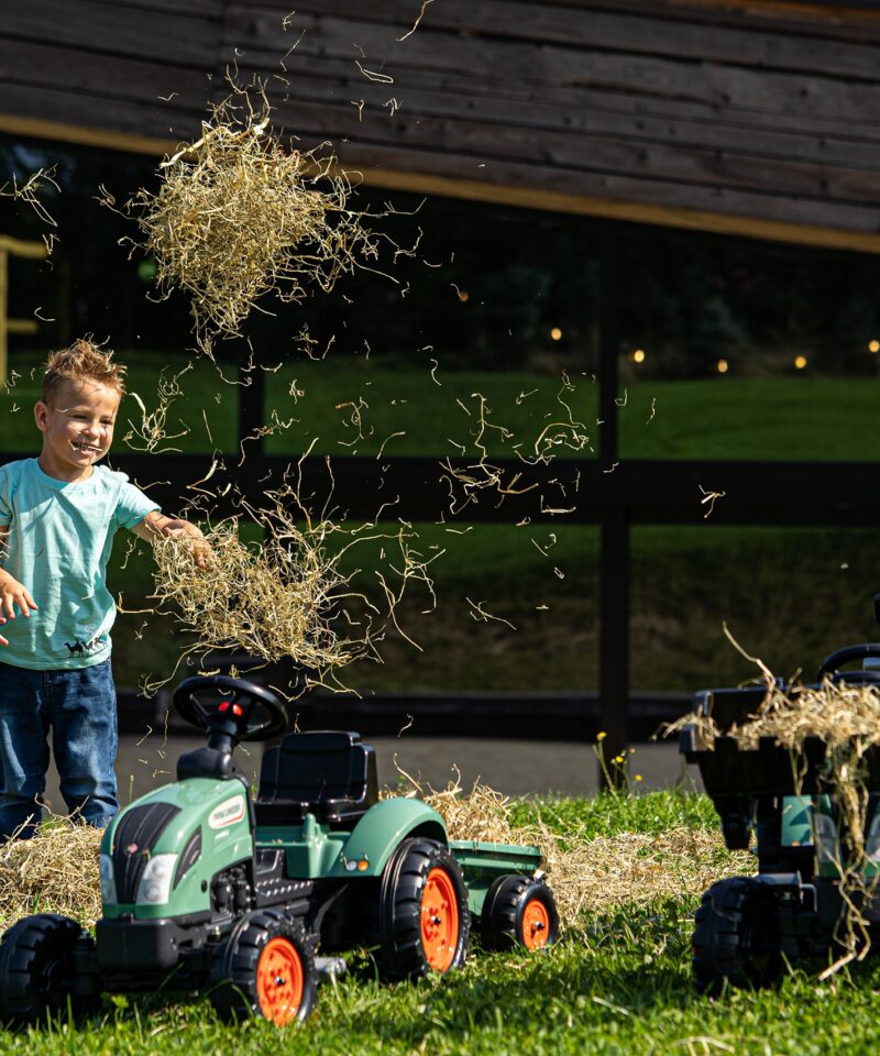 Laste traktor arendab motoorseid oskusi