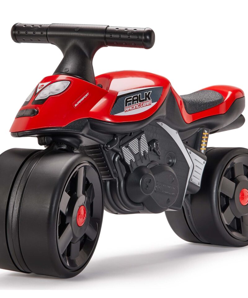 Lastele mõeldud sõidulelu sise- ja välistingimustesse