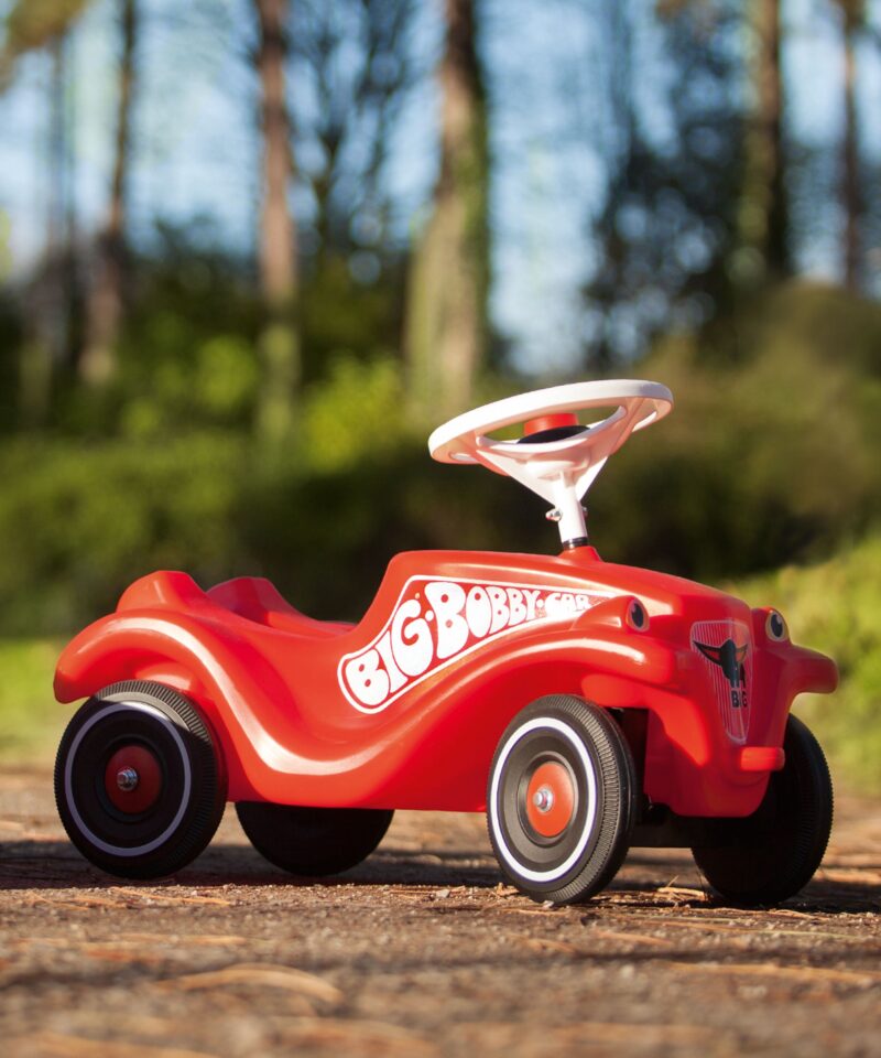 Lastele sobilik klassikaline sõiduk