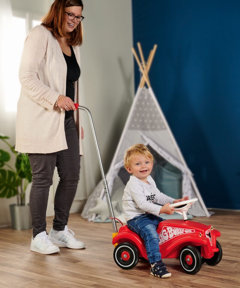 Kolmeastmeline reguleerimine lükkeril