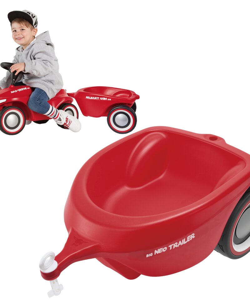 Punane mänguauto haagis lastele mängimiseks