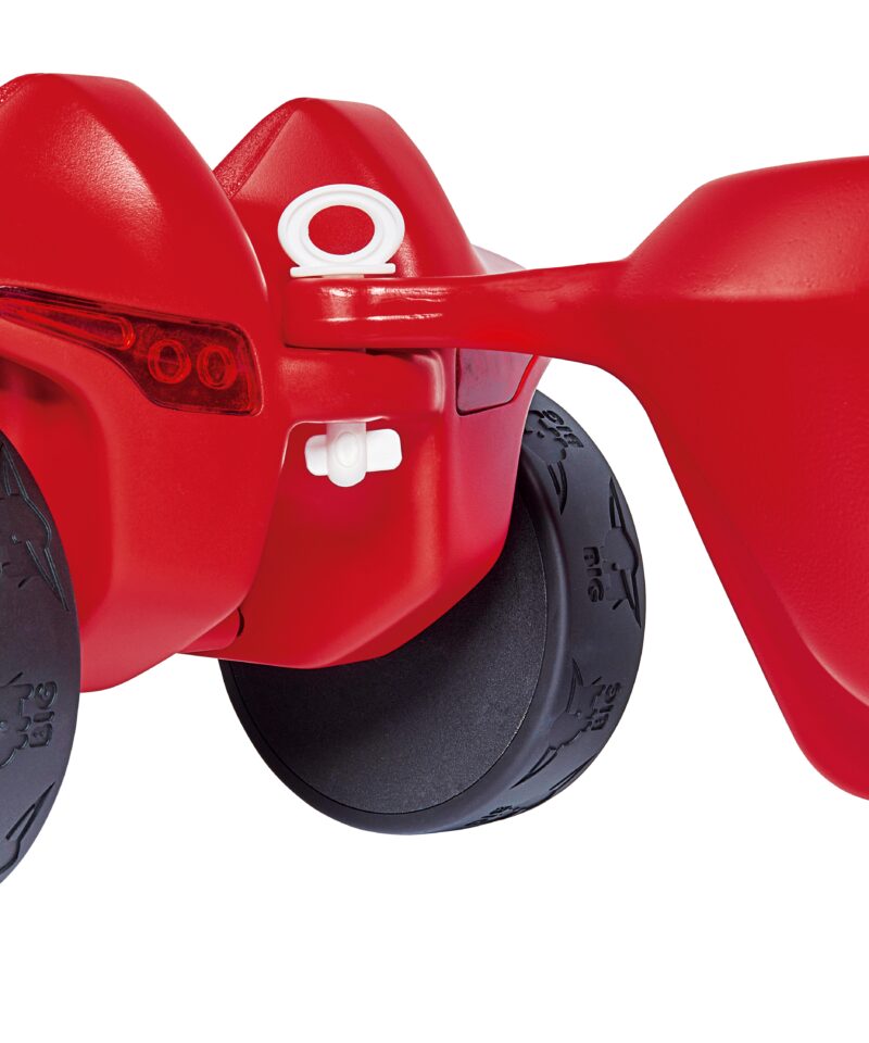 Lastele sobiv mänguauto haagis