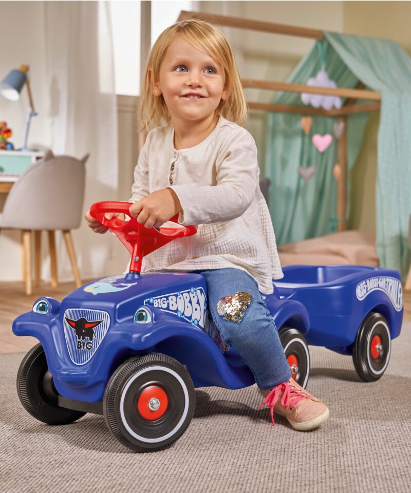 Ergonoomilise disainiga laste sõiduk