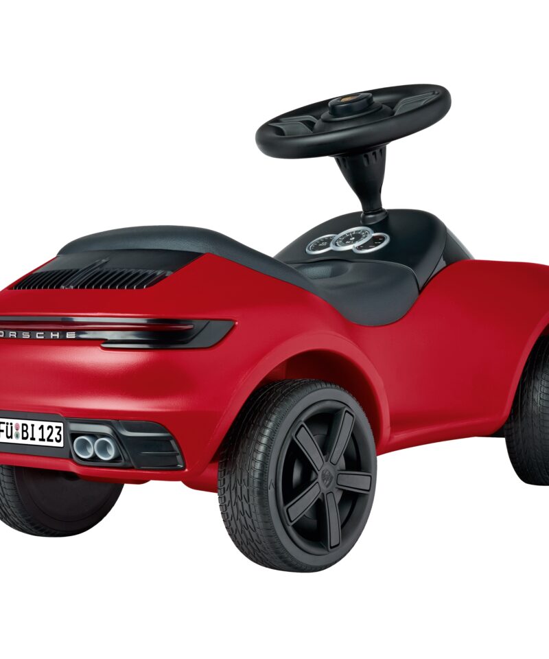 Ergonomiline rooliga laste sõiduauto