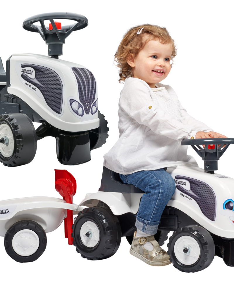 Laste valge traktor koos haagisega