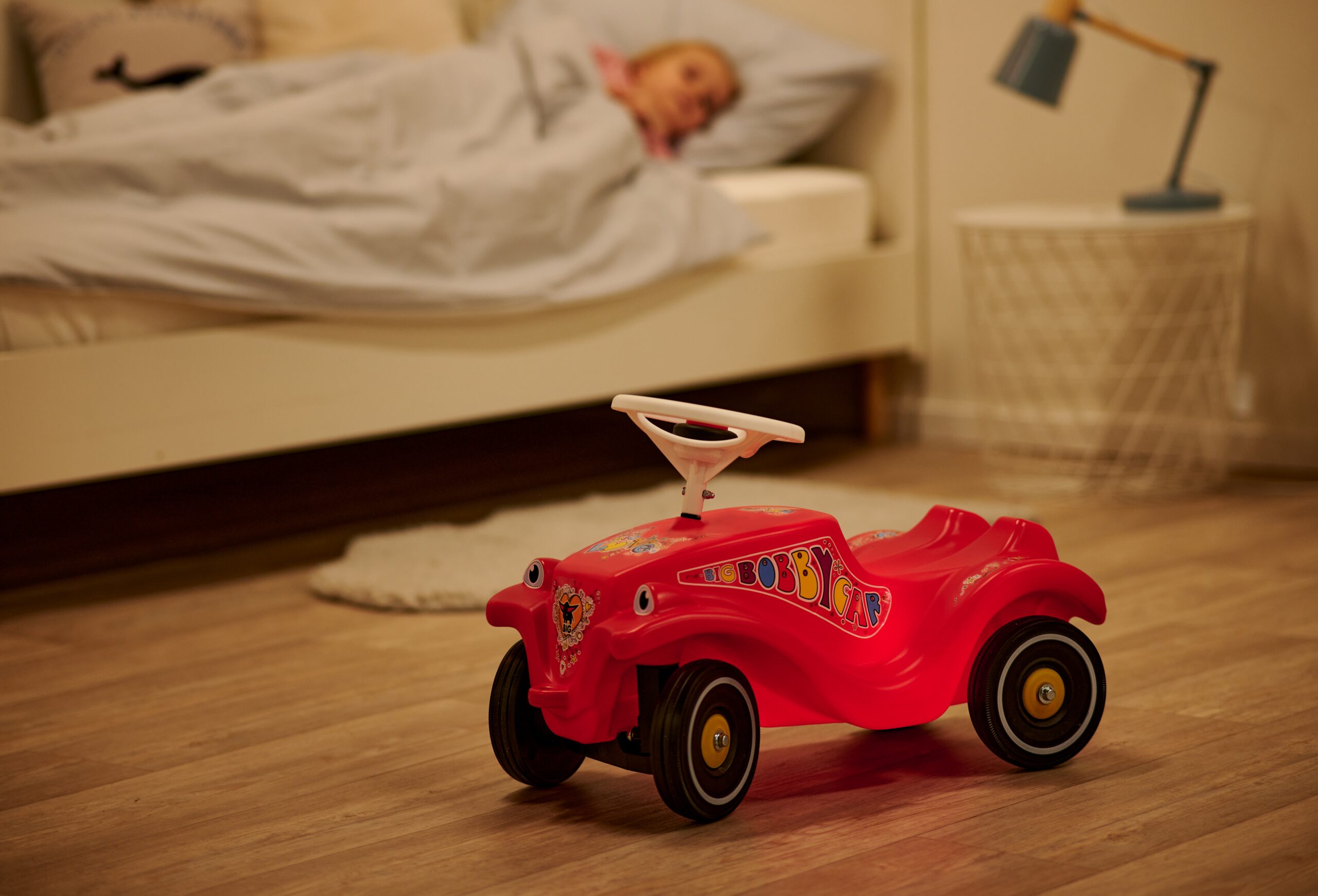 Sõiduk vaiksete ratastega