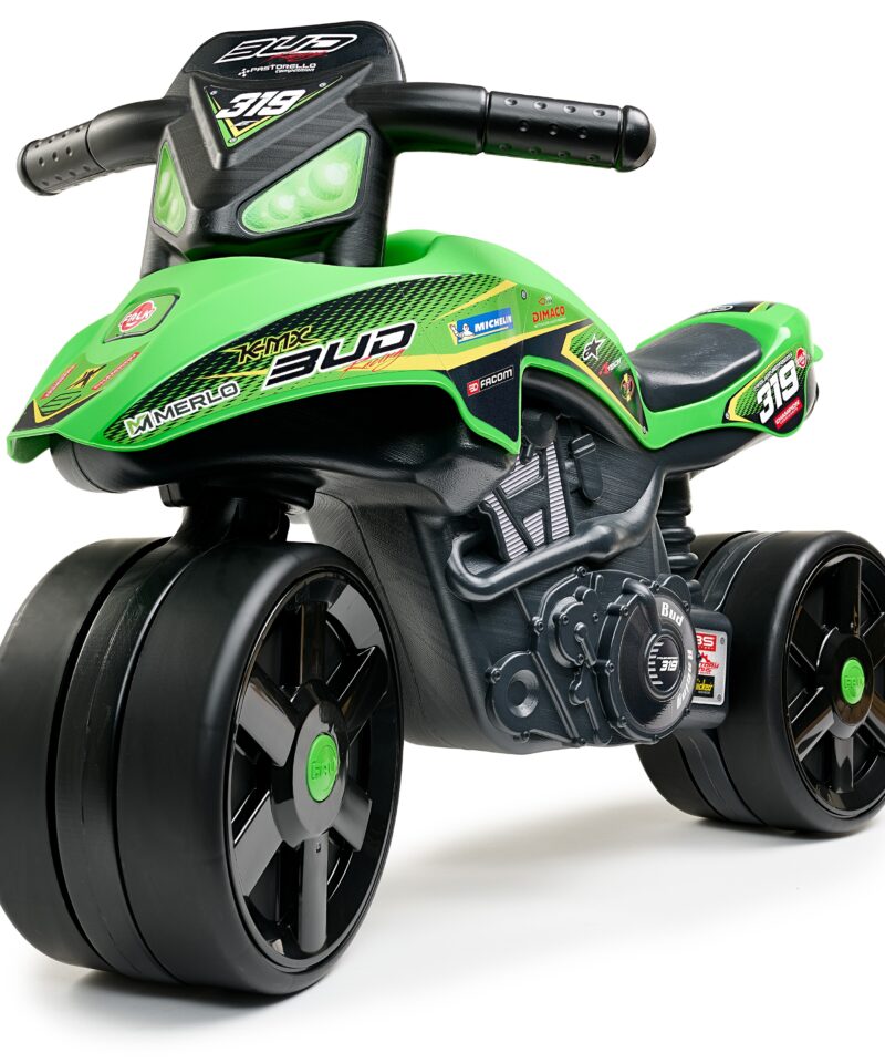 Laste Roheline Sõidumootor mänguväljakul