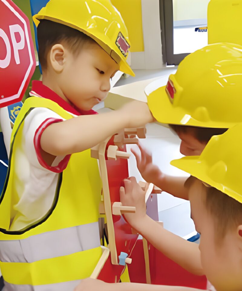 Laste kollane mängukiiver