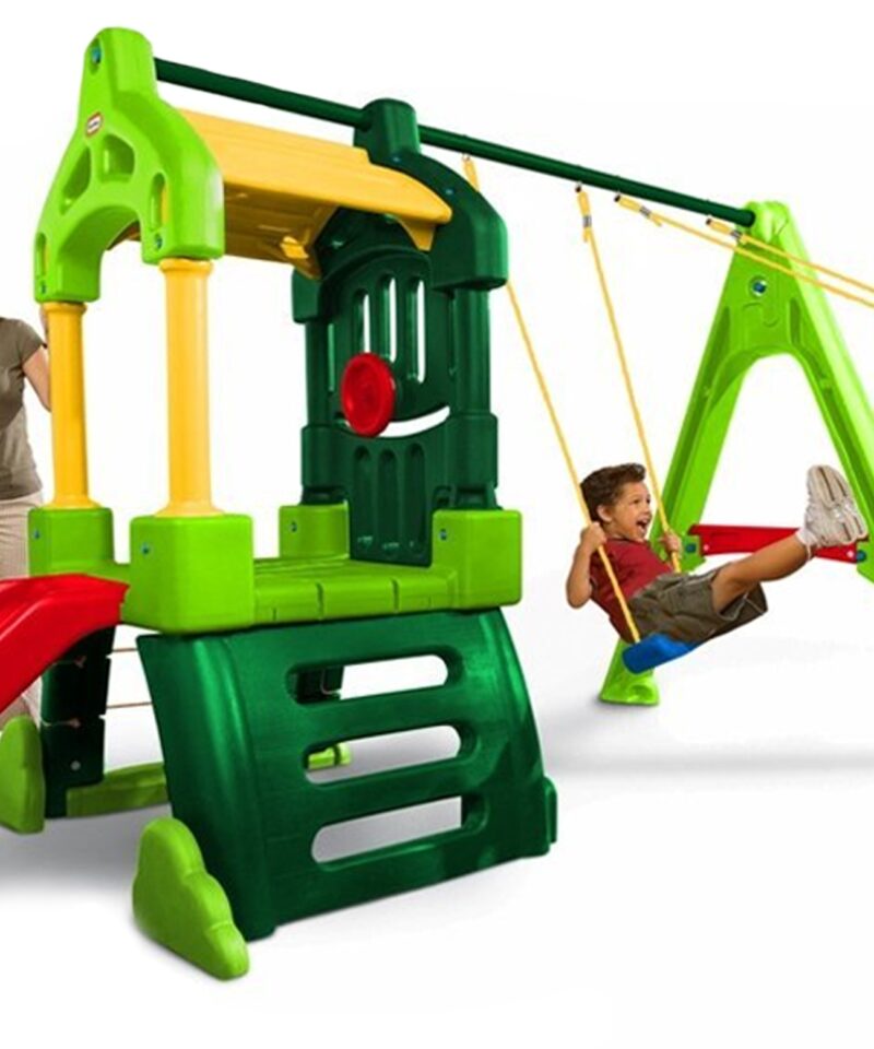 Mitmekülgne mänguväljak lastele aias