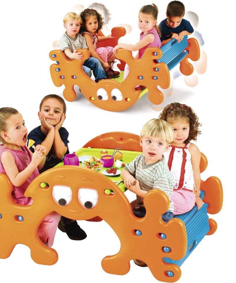 Mitmekülgne laste piknikulaud aias