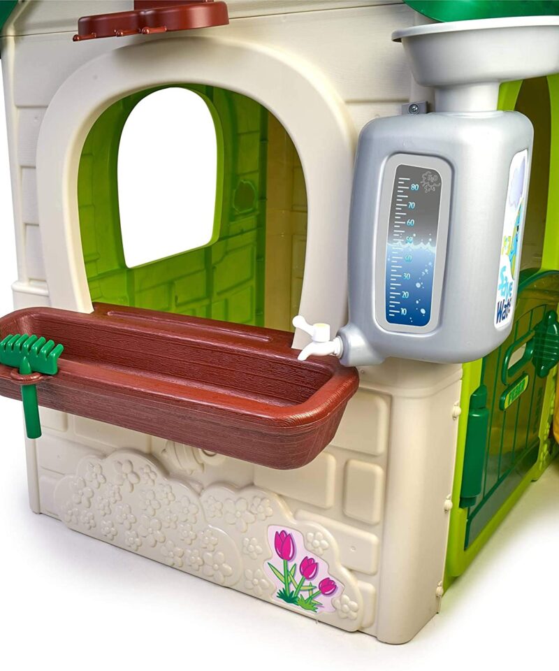 Mängumaja vihmavee kogumise võimalusega